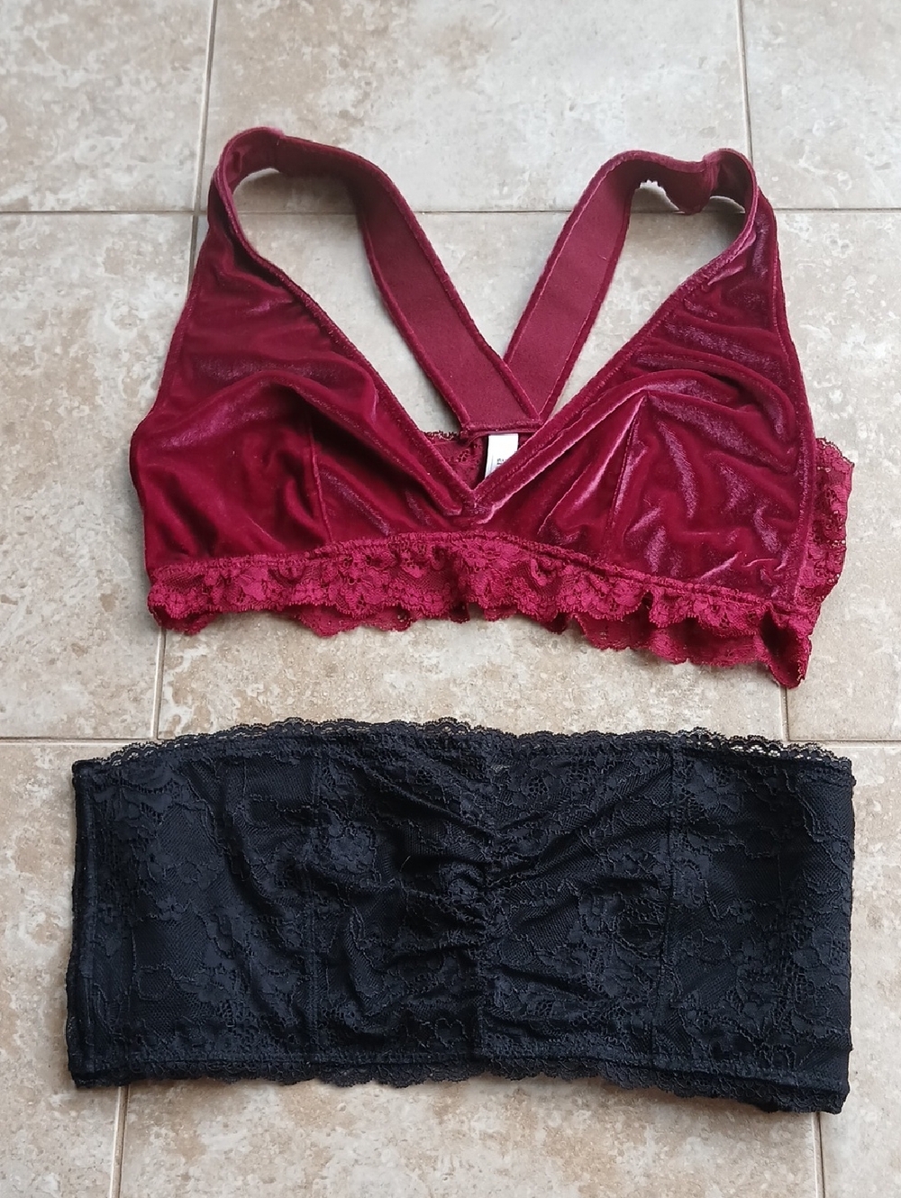 Auden Burgundy Velvet Lace Bralette & Black Lace Strapless Bandeau